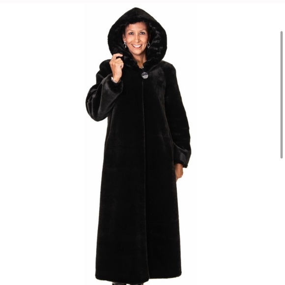 NWOT Nuage Full Length Faux Beaver Hooded Coat - Picture 2 of 11